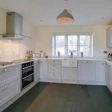 Holiday home Elmwood *
