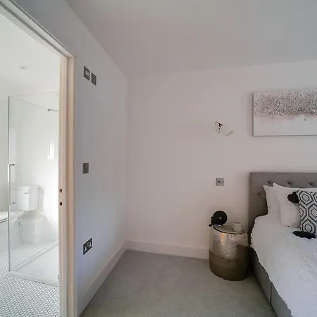 Holiday home Elmwood *